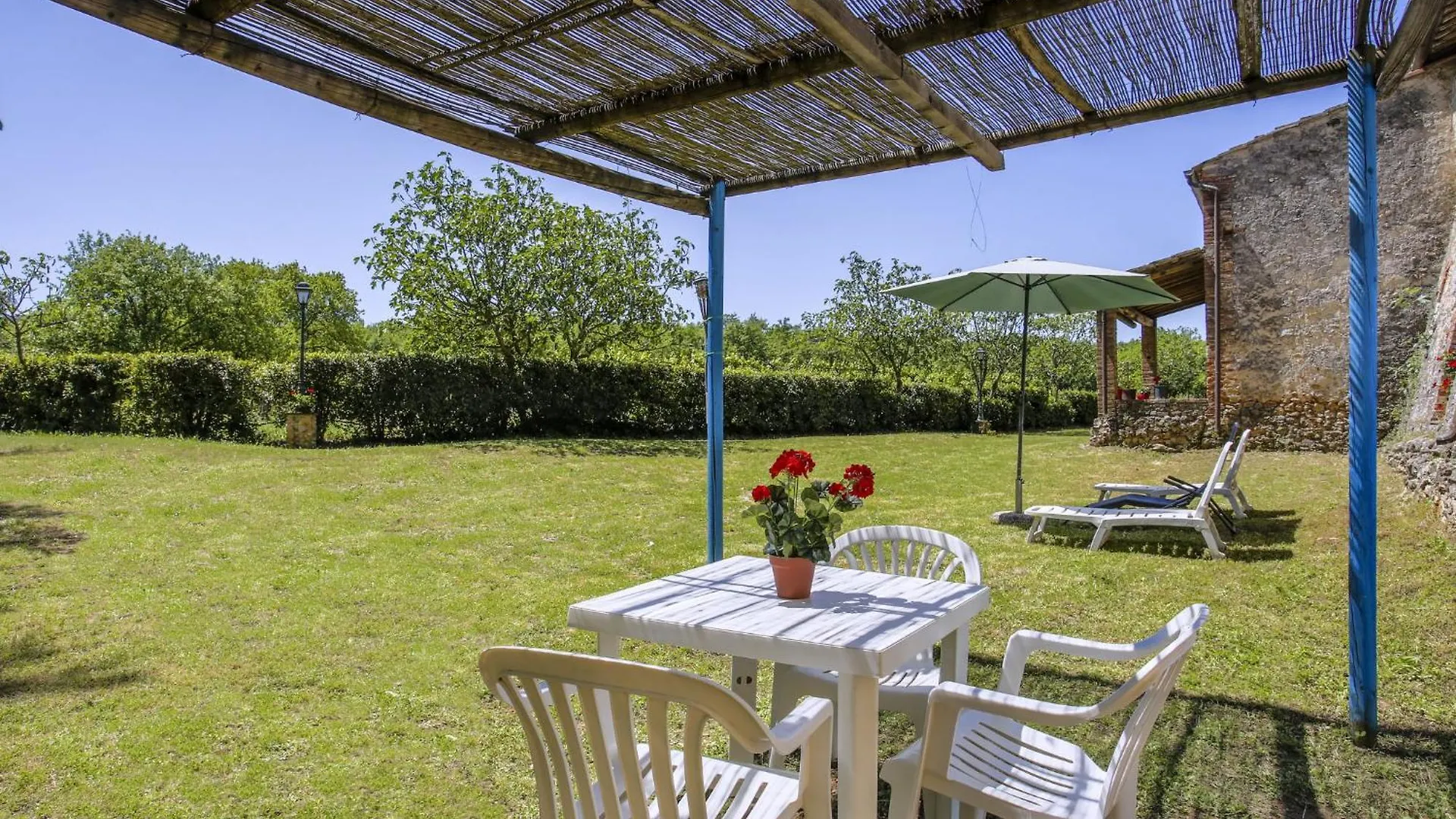 Apartment Fattoria Petraglia - Cedro By Interhome Monteriggioni